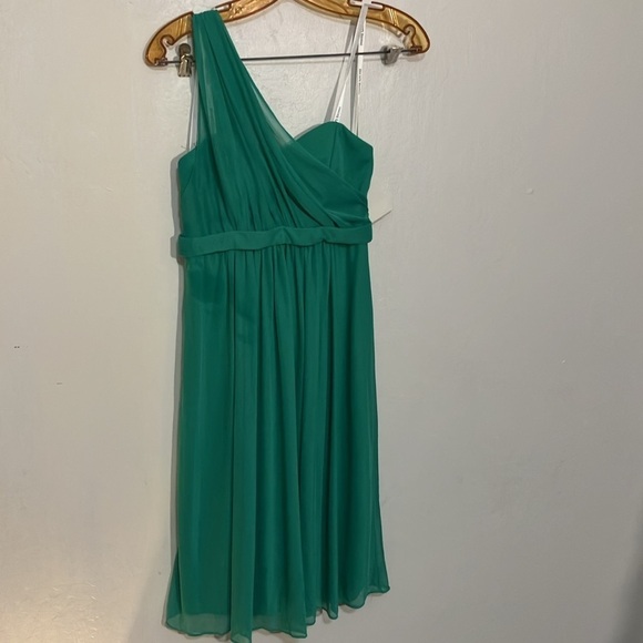 David’s Bridal NWT yoga style formal prom dress size 2 - Picture 13 of 14